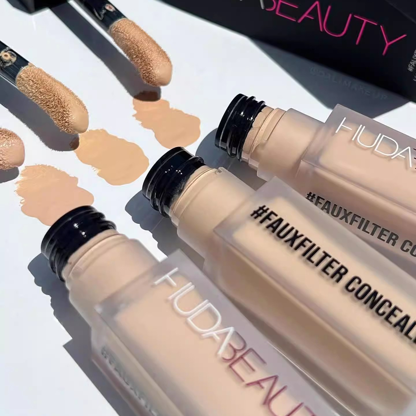 Huda Beauty Искусственный филь – обзор и цена Fenty Beauty Makeup Highlighter