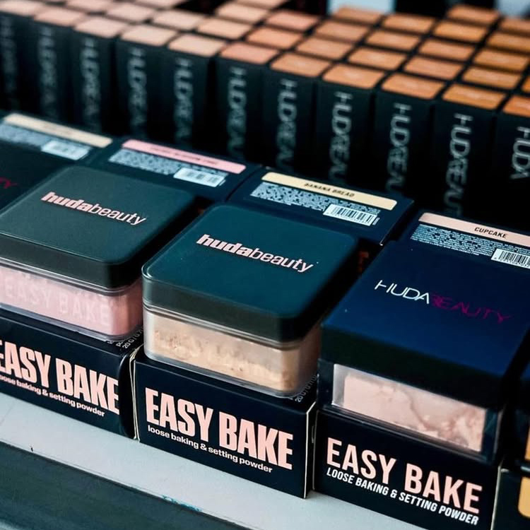 Рассыпчатая пудра Huda Beauty: – обзор и цена Fenty Beauty Makeup Highlighter