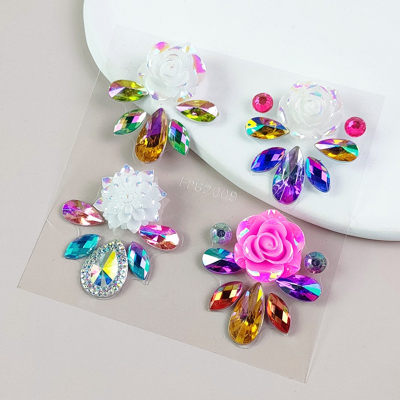 Новые 3D стразы для фестиваля  – обзор и цена Beauty Gems Makeup