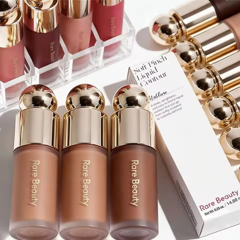 Горячая новинка: Бронзовый кон – обзор и цена Fenty Beauty Makeup Highlighter
